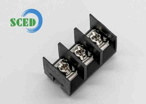 Abstand 10,00 mm Barriere-Terminalblock 600V 30A 10-22AWG PBT M3.5 Leistungsterminalblöcke